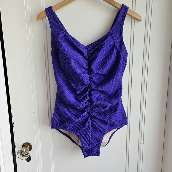 Swim & Sweat Chlorine Resistant AQUAMORE Solid Textured Shirred Front One Piece - Picture 2 of 13